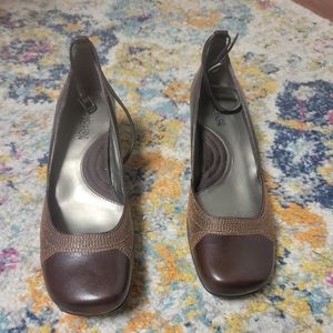 Kenneth Cole Reaction Ankle Strap 1.5" Mary Janes Size 6.5